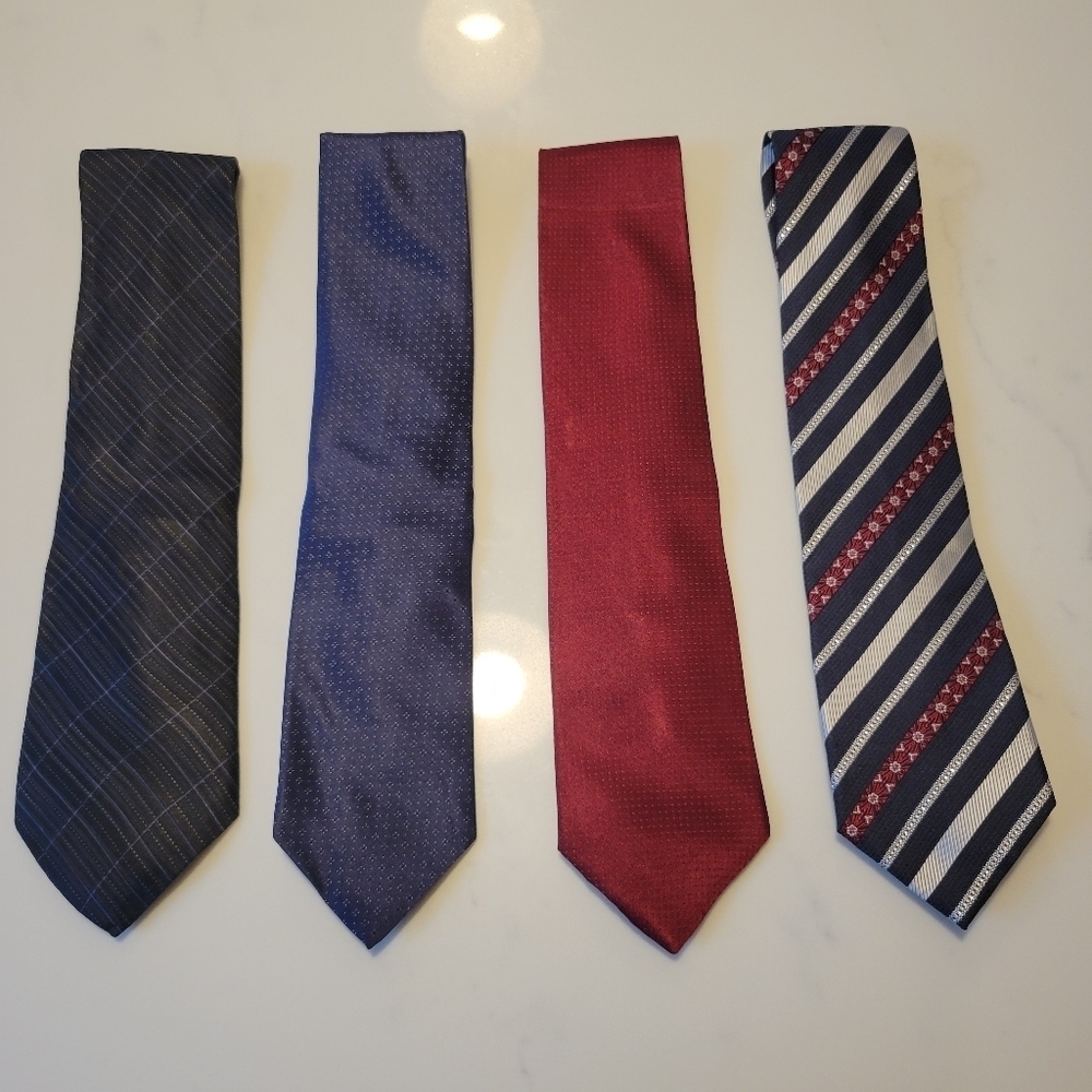 DKNY Ties Lot Three (3) Ties. Modern Ties plus‎ 1